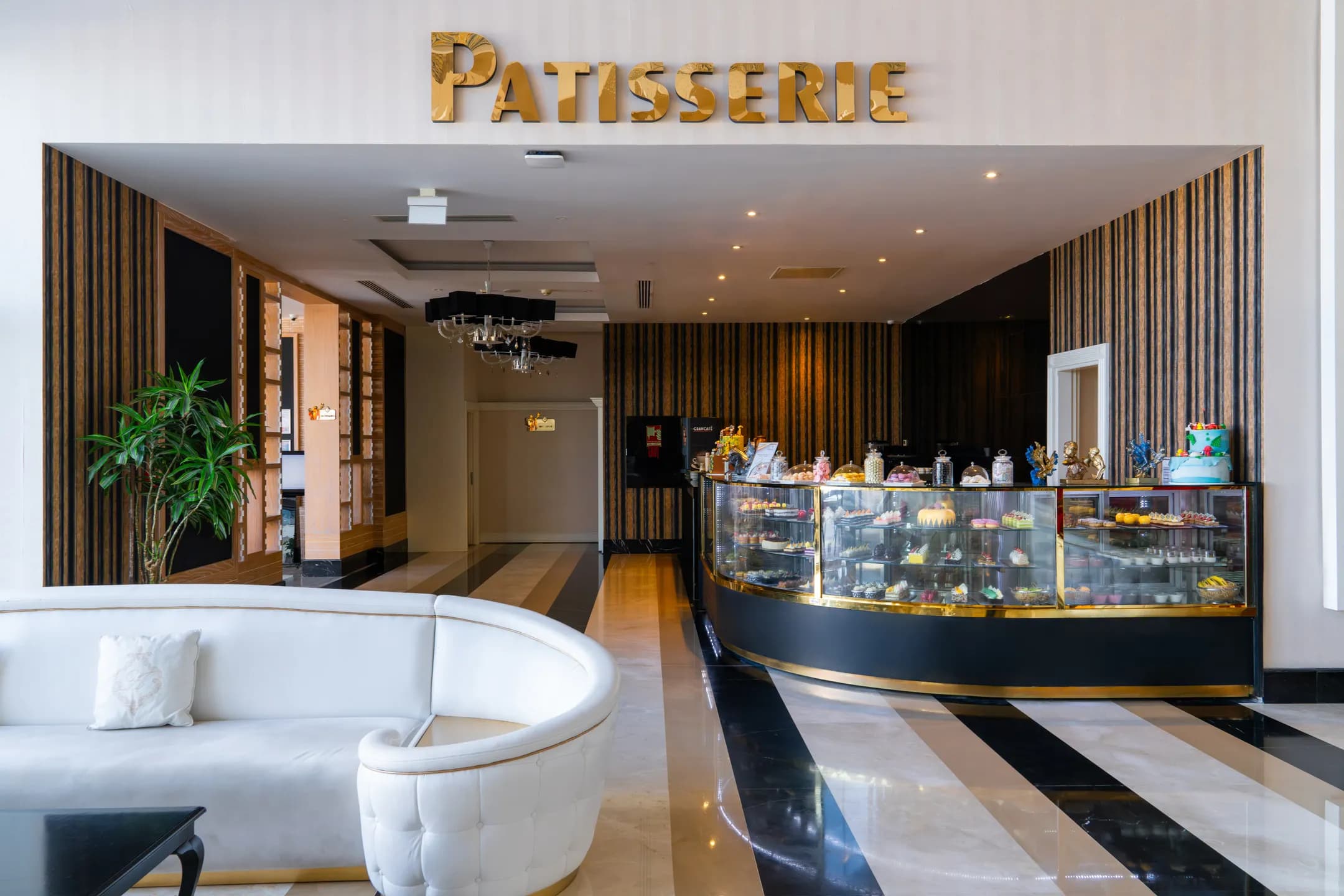 Azura pastanesi